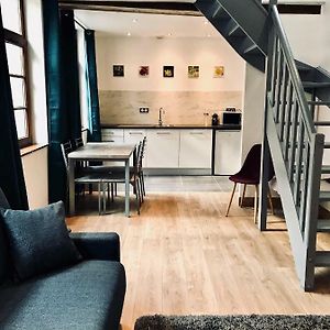 Le Madame Little Appart'Hotel